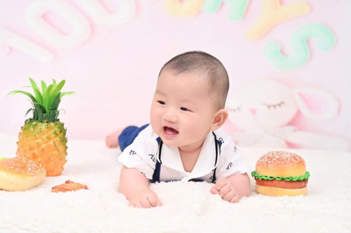 东平宝宝鼻子喷奶急救处理